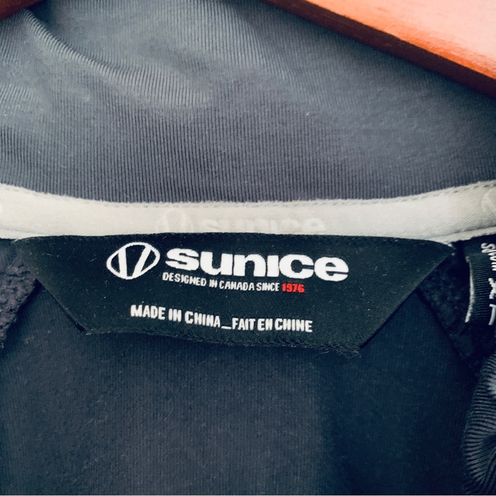 Sunice jacket - Picture 10 of 10
